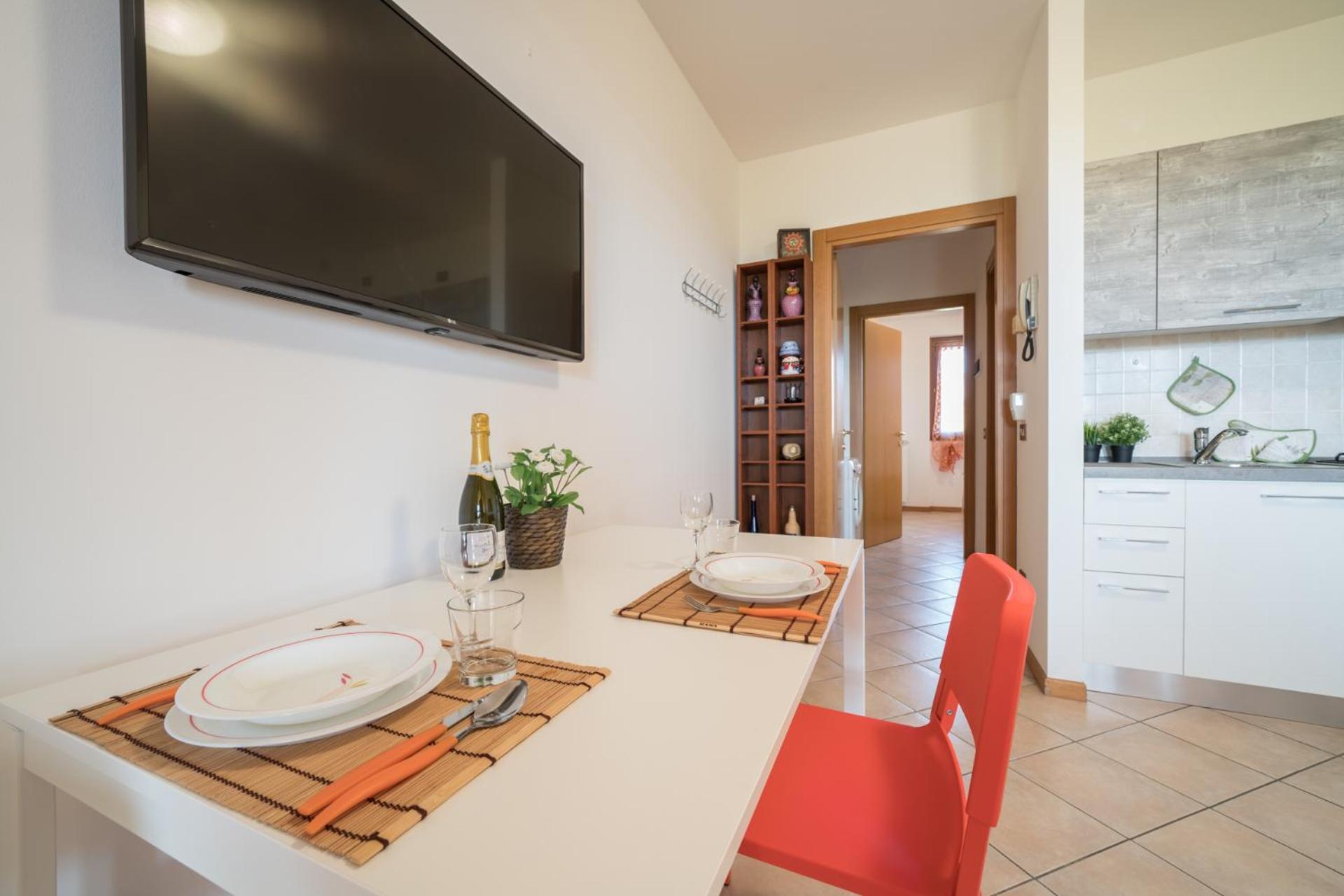 Gardappartamenti - Cascinale With Terrace Desenzano del Garda Eksteriør billede