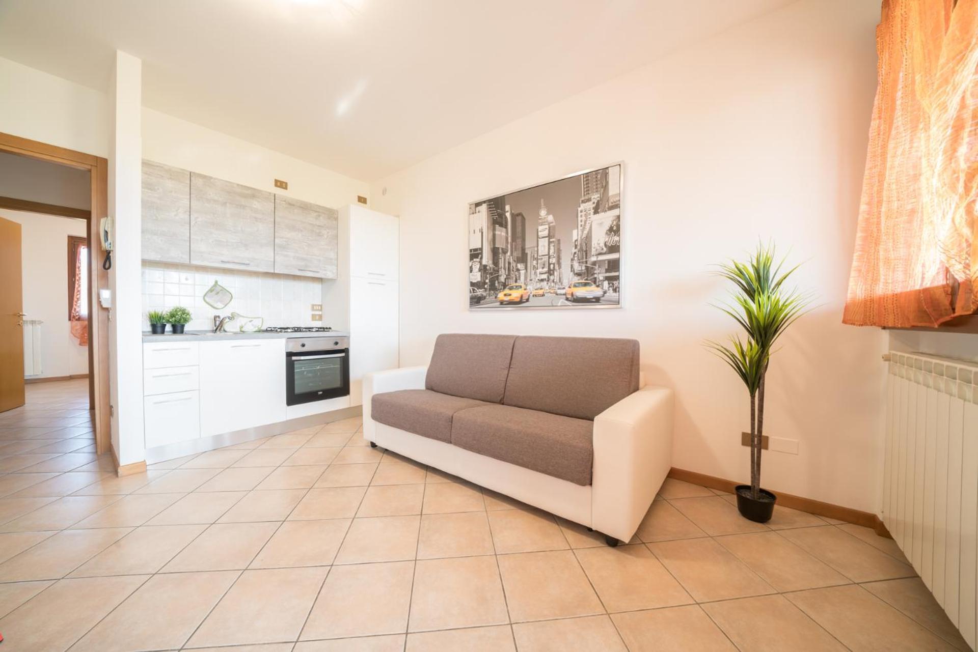 Gardappartamenti - Cascinale With Terrace Desenzano del Garda Eksteriør billede